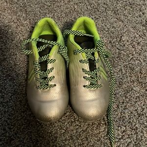 Dicks sporting goods soccer cleats